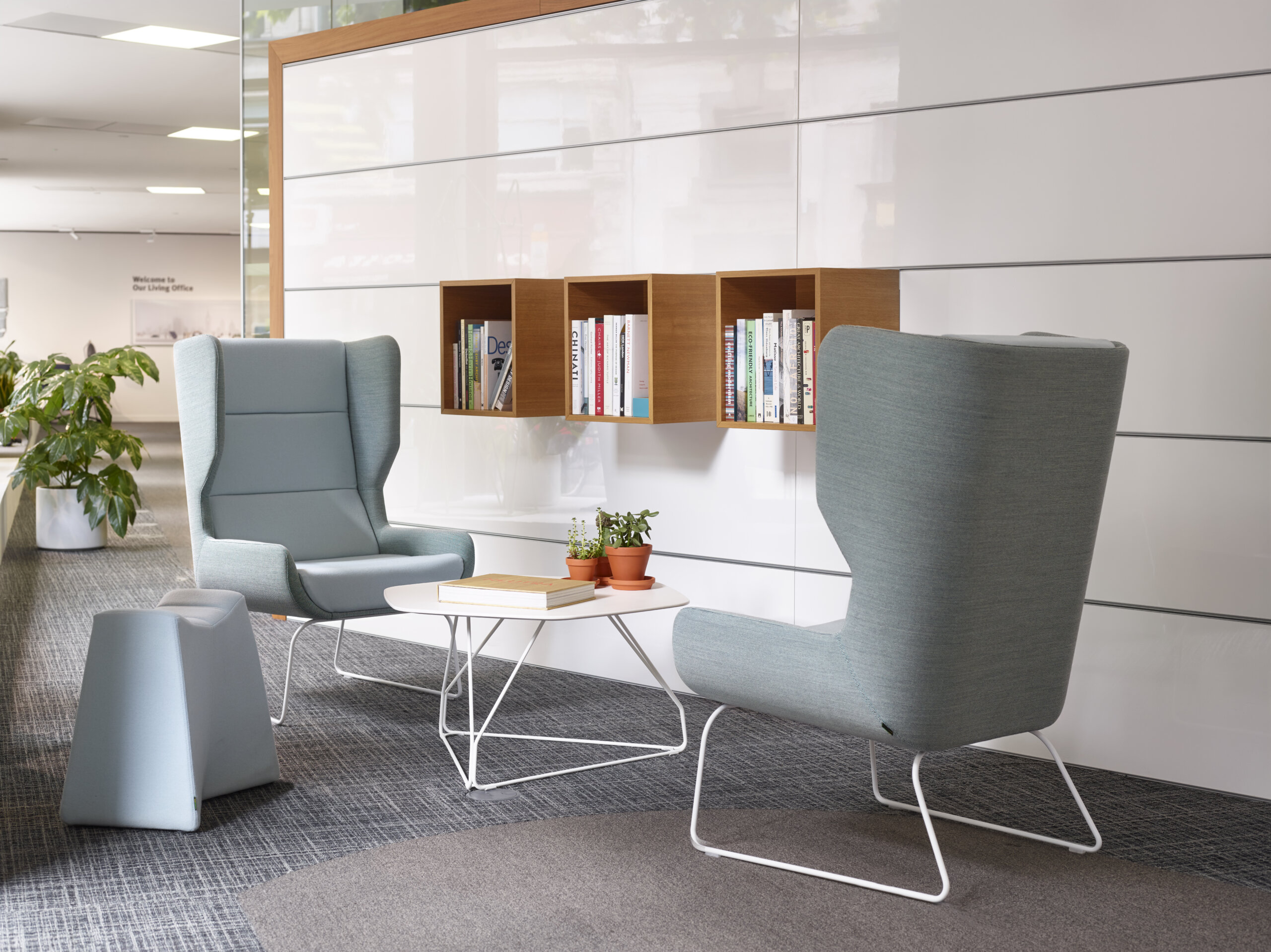 HERMANMILLERLONDON_HUSHBSL_RAL9003_TT_PINST_HR_2.jpg